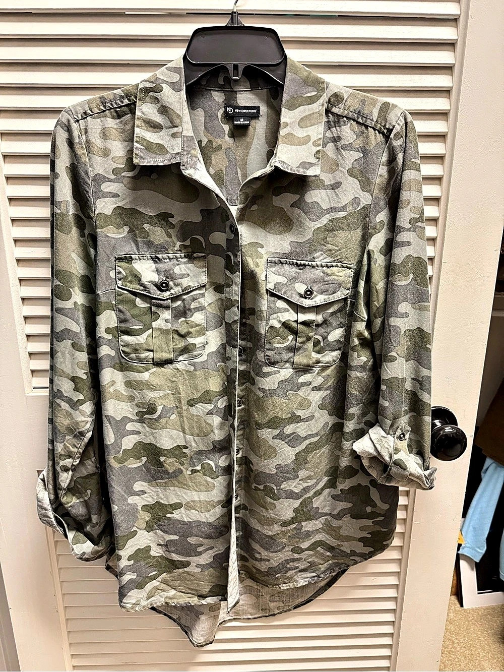 New Directions Camo Button Down Shirt in Green & Gray